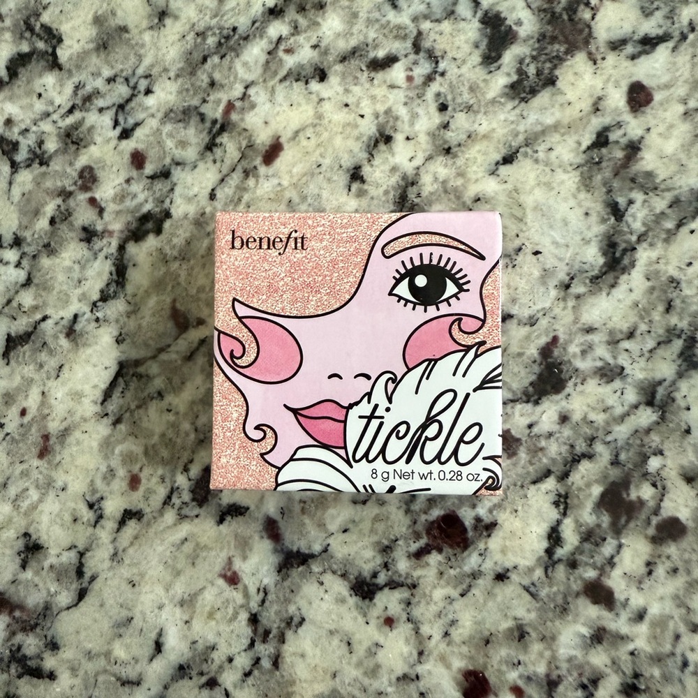 Benefit Tickle Highlighter - Golden Pink
